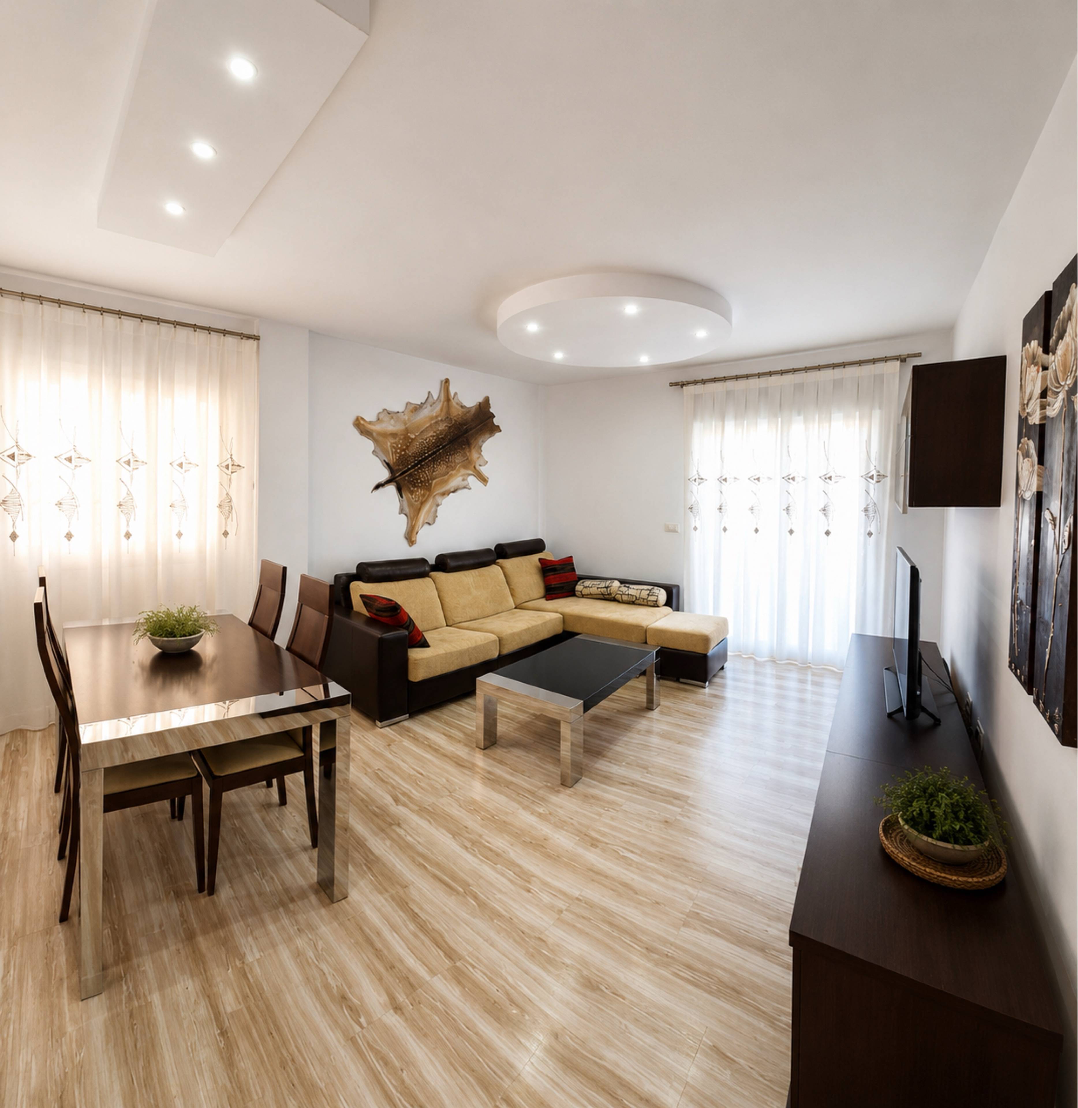 ¡Vive el lujo y la comodidad en este espectacular piso exterior de 124 m²!